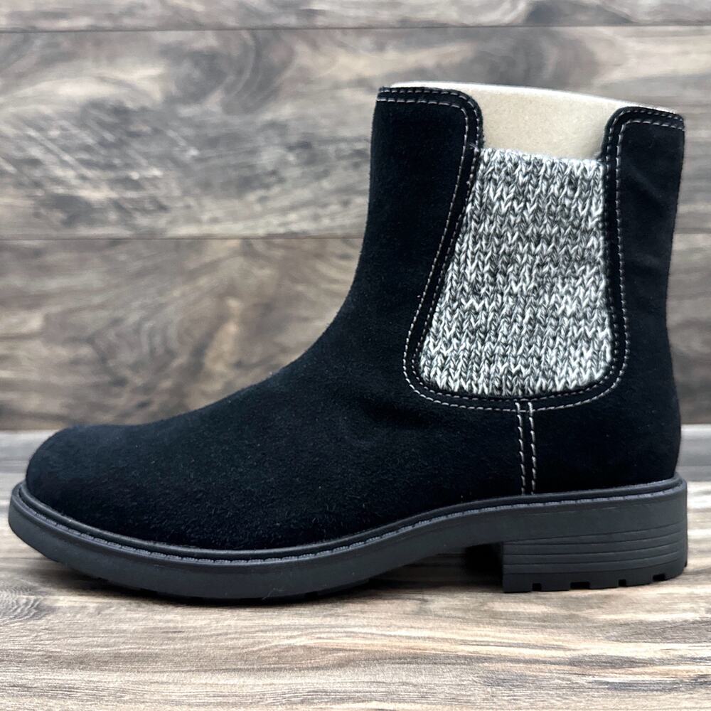 NIB Clarks Opal Sky 9M Black Suede Comfort Ankle Boots Bootie - Picture 5 of 11